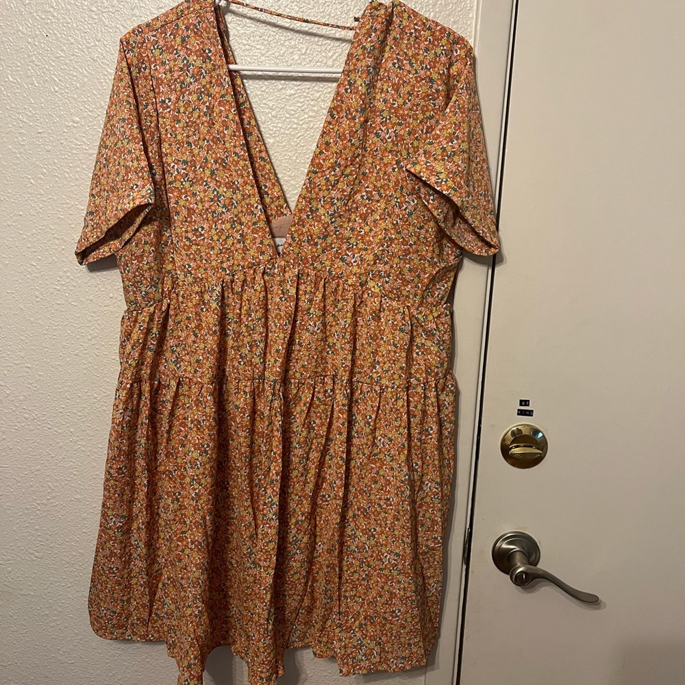 Petal & Pup Womens Jaddison Dress - Size Small, never worn, New With Tags